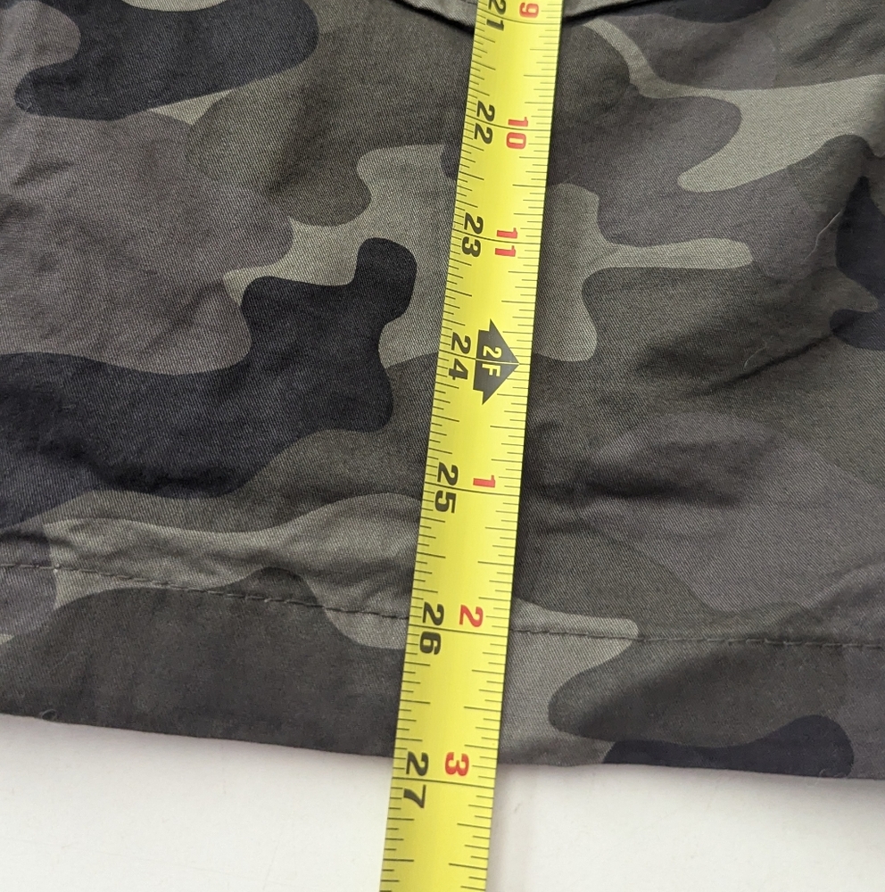 Love Tree Camo Vest Size Large NWT - Picture 12 of 14